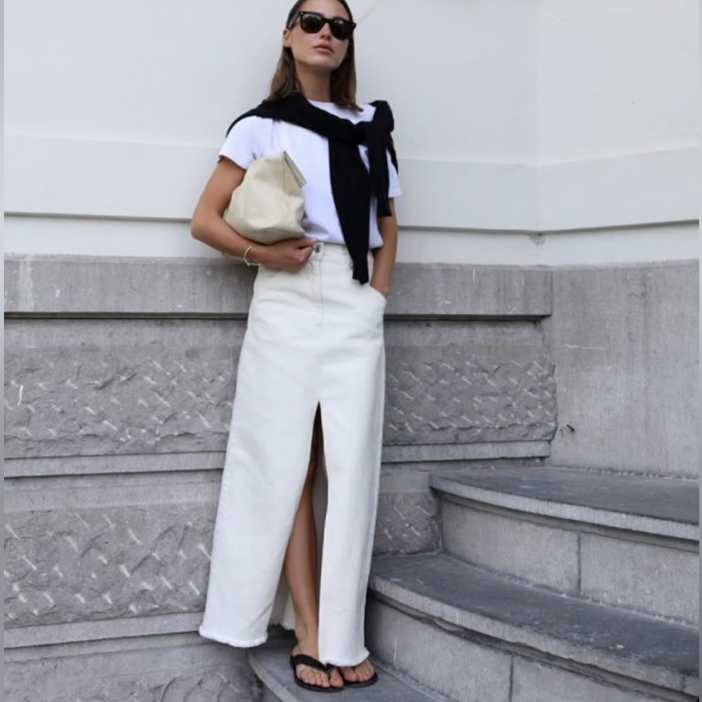 Elegant White Maxi Skirt
